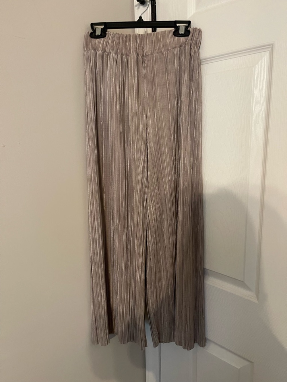 Chocolate Pleated Wide Leg Pants in Taupe